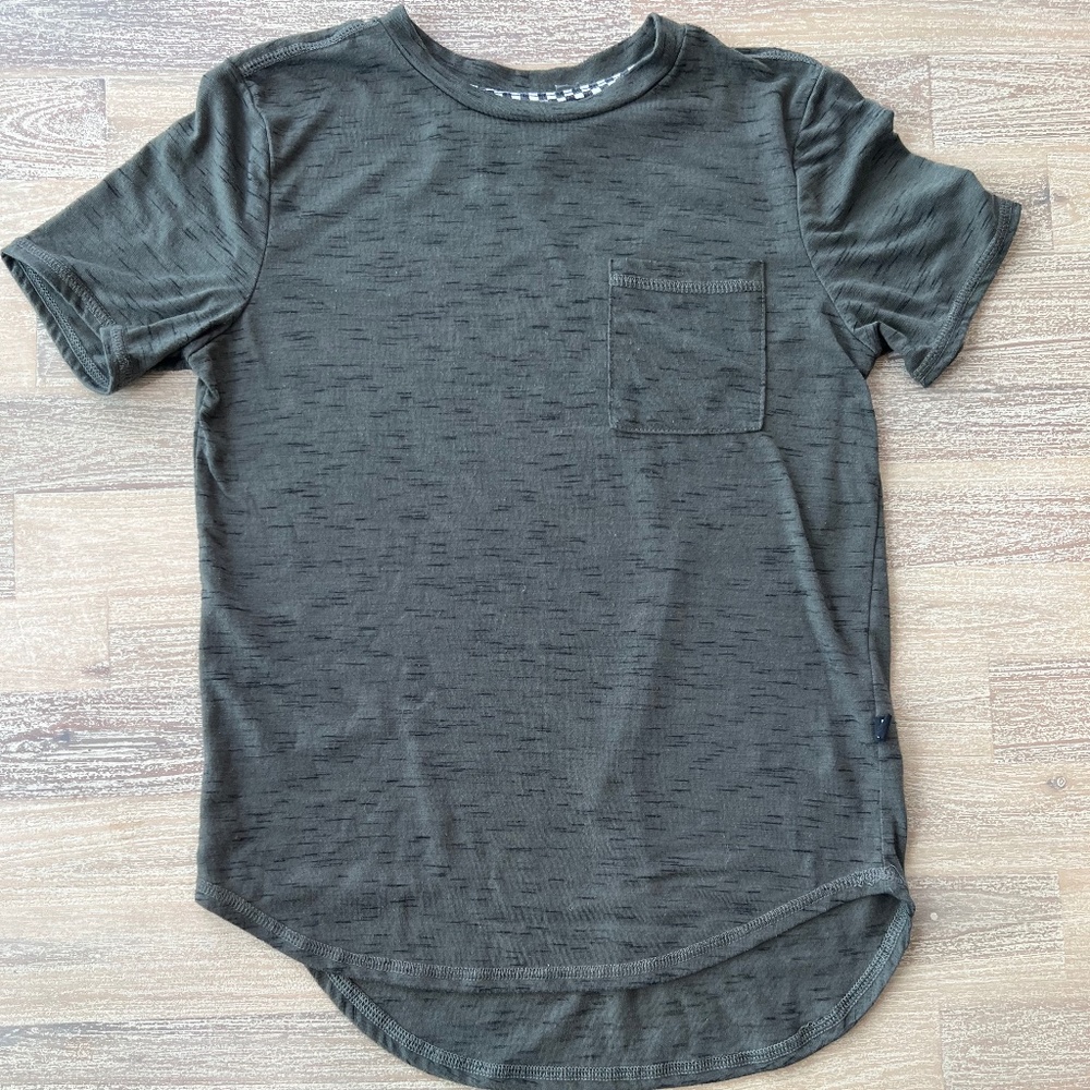 Art Class Speckled Swoop Bottom T-Shirt